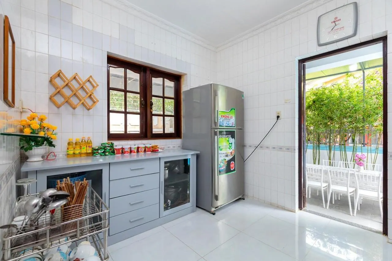 A5 Ngoc Tuoc - Villa Ho Boi Gan Bien Bai Sau - Free Bida + Karaoke Vung Tau Vietnam